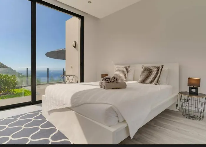 Rubydom By Turin * アルコ・ダ・カリェタ